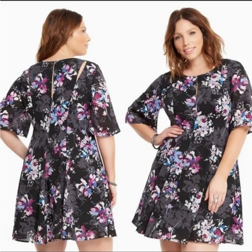 Torrid Black Floral Georgette Flutter Sleeve Mini Dress Size 10 10745795